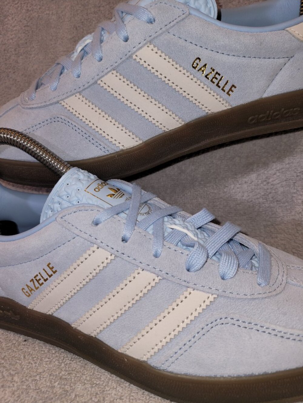 Adidas Gazelle Women's Size 7 Sky Blue White Tan Gum Sneakers JI2717 (#2471) - Picture 13 of 16
